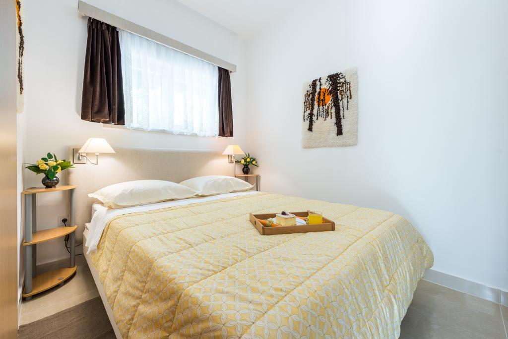 K&L Central Apartments دوبروفينك المظهر الخارجي الصورة