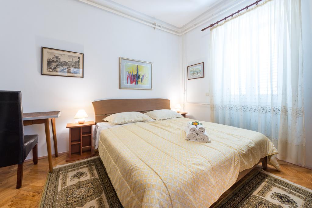 K&L Central Apartments دوبروفينك المظهر الخارجي الصورة